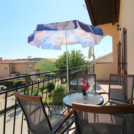 Fero With Beautiful Garden Apartment *