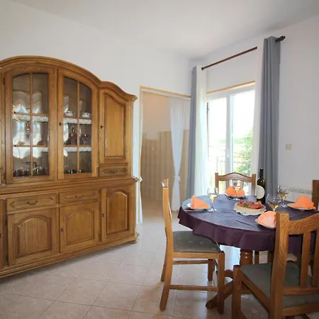 Apartment Fero With Beautiful Garden *
