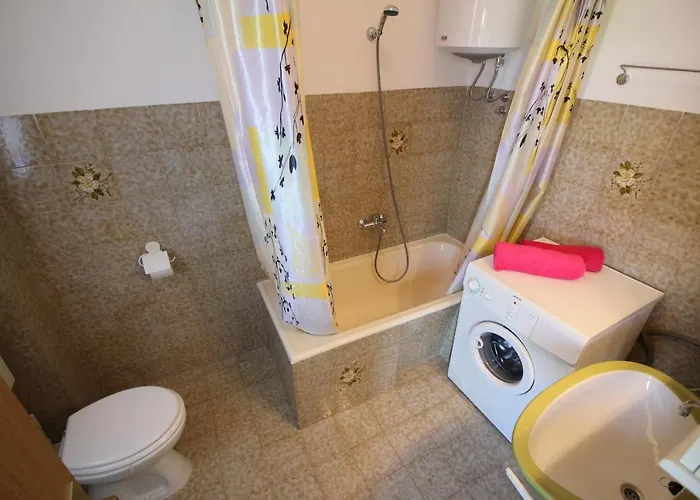 Apartamento Fero With Beautiful Garden Poreč