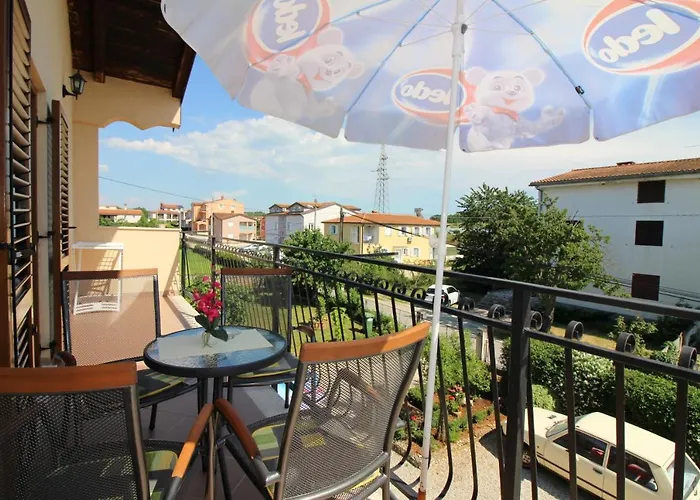 Apartamento Fero With Beautiful Garden