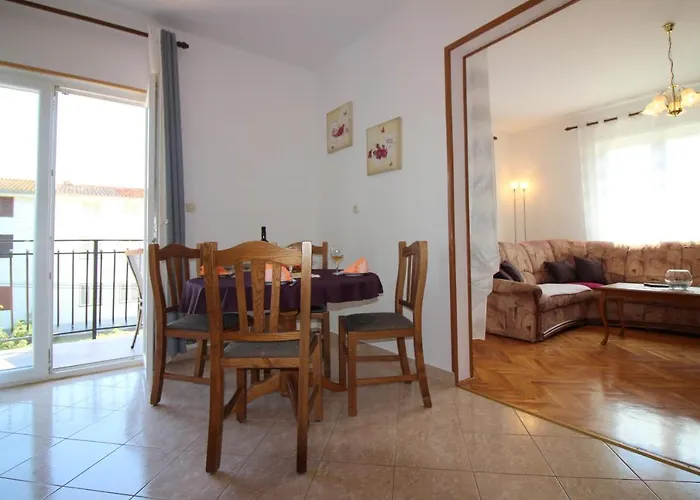 Apartamento Fero With Beautiful Garden Poreč