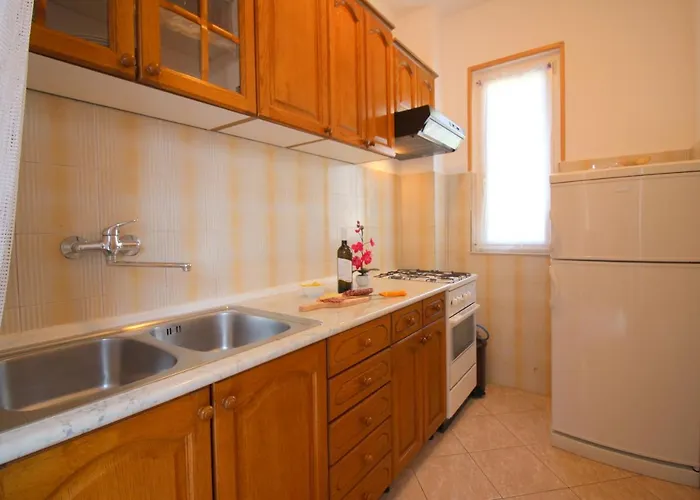 Apartament Fero With Beautiful Garden *